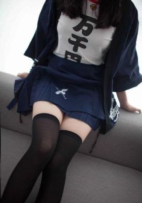 办公室内衣动漫