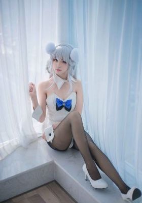 年轻的老师在线播放