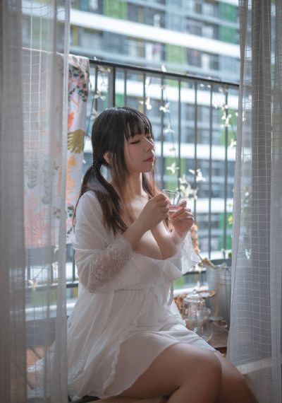 情欲过旺的女人hd片偷心