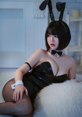 电车魔女在线观看